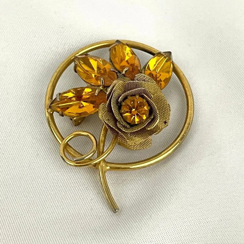 VTG Floral Orange Rhinestone Round Brooch Pin Prong Set‎ 1960's